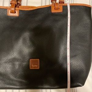 Dooney & Bourke shoulder bag